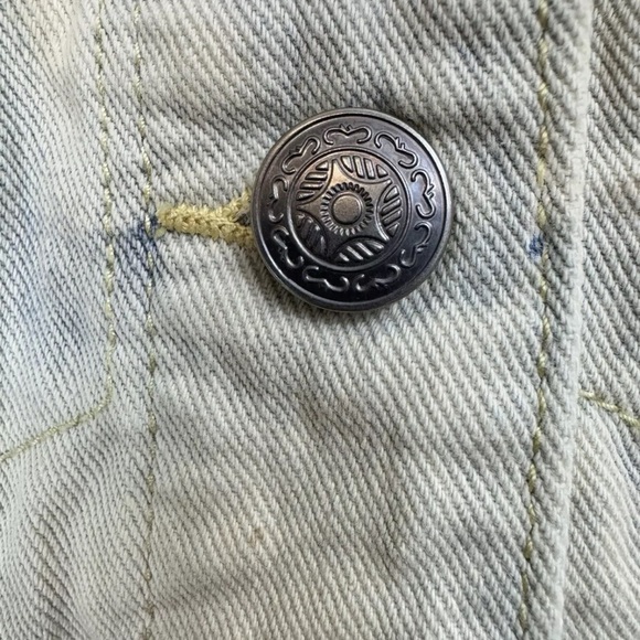 Free People Size Medium Vest Denim Bleach Wash Studded Distressed Frayed Cotton - Picture 4 of 6